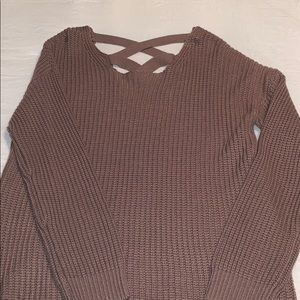 Crossed back sweater